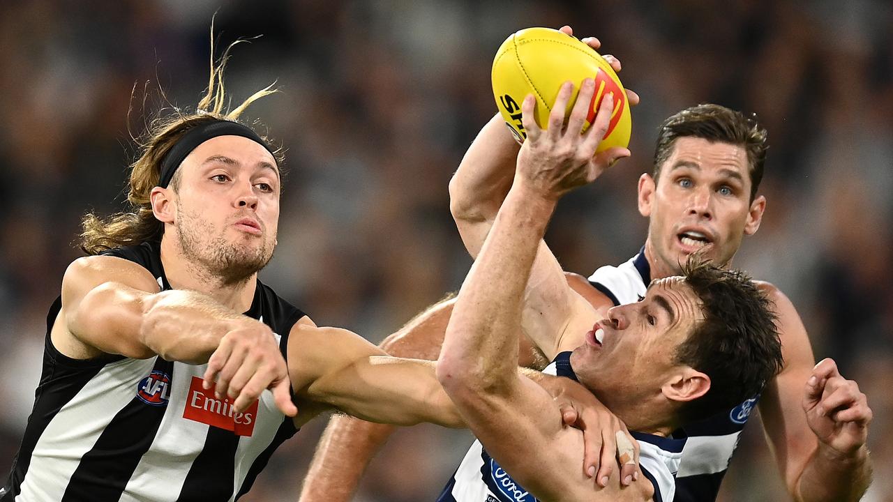 Collingwood and Geelong will go head-to-head in a qualifying final. Picture: Quinn Rooney/Getty Images)