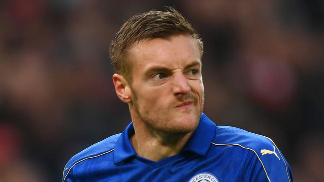 Jamie Vardy of Leicester City reacts to being sent off.