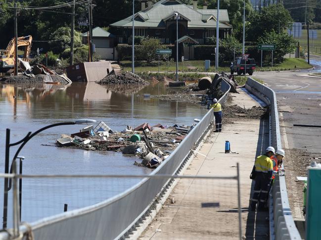 The new Windsor Bridge was engulfed for days during the floods. Picture: Tim Hunter.