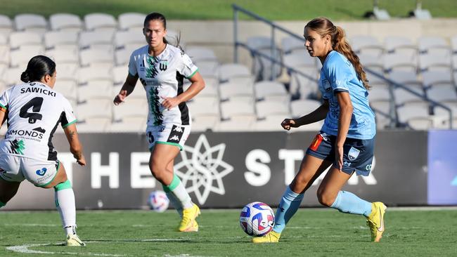 Teenager Indiana Dos Santos makes her A League Women's debut for Sydney FC on March 5, 2023. Picture: Dan Ullman