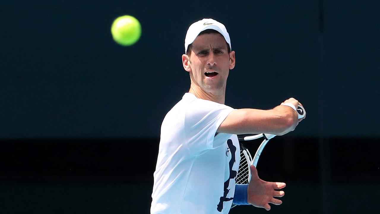 Novak Djokovic resumed his training in Melbourne on Wednesday ahead of the Australian open after it was ruled by a judge that his visa be reinstated.