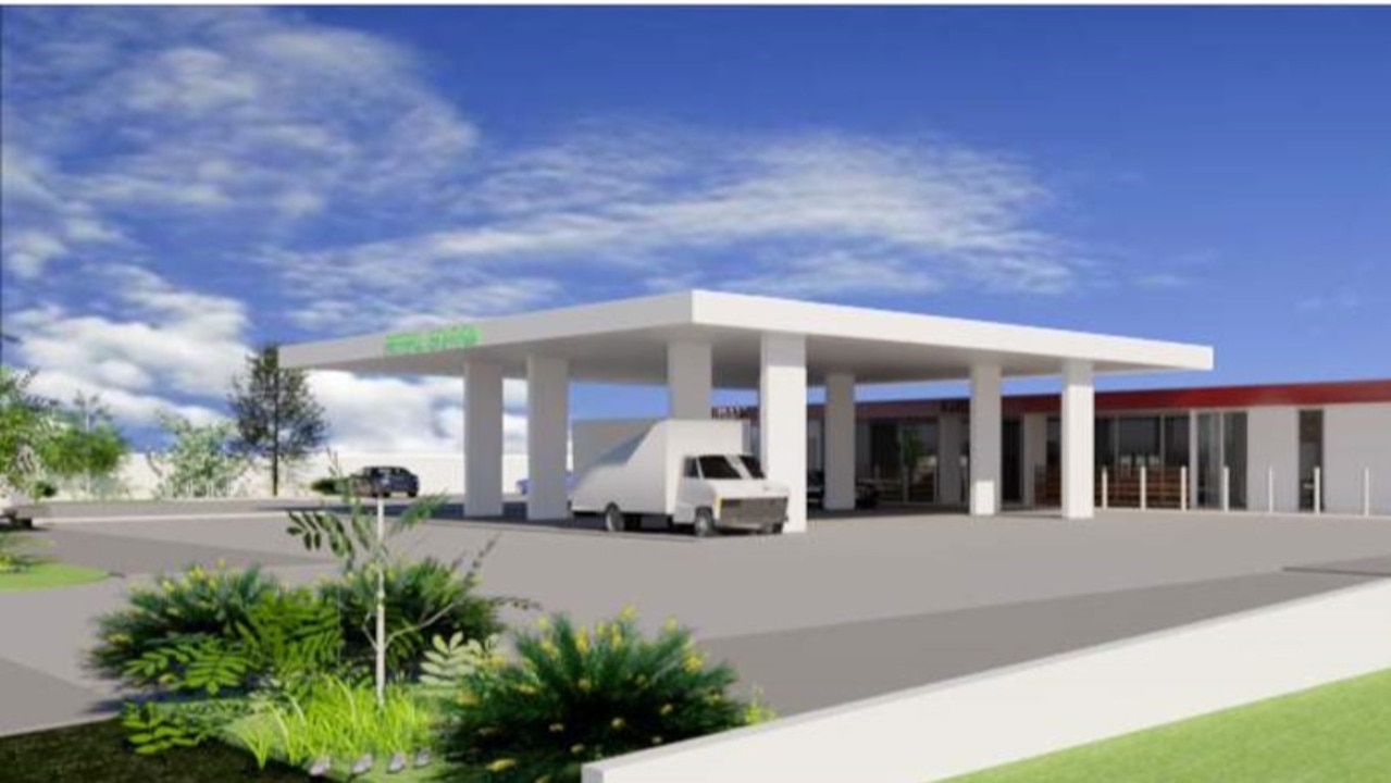 The Rainbow Beach Manta Ray barge ticket office will shut at the end of the month to allow a full scale renovation of the site, including a new service station.