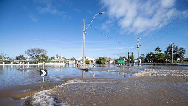 Saturday 15th Rochester township floods from the Campaspe River as it rises through the streets. Picture: Jason Edwards