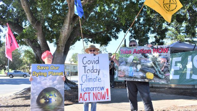 Extinction Rebellion protesters were eager for Ipswich showgoers to think about their message. Photo: Ebony Graveur