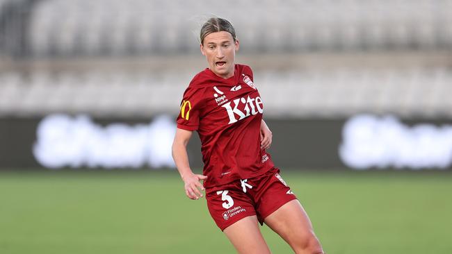 SYDNEY, AUSTRALIA - NOVEMBER 22: Meleri Mullan of Adelaide United in action during the round four A-League Women's match between Adelaide United and Wellington Phoenix at Netstrata Jubilee Stadium on November 22, 2024 in Sydney, Australia. (Photo by Brendon Thorne/Getty Images)