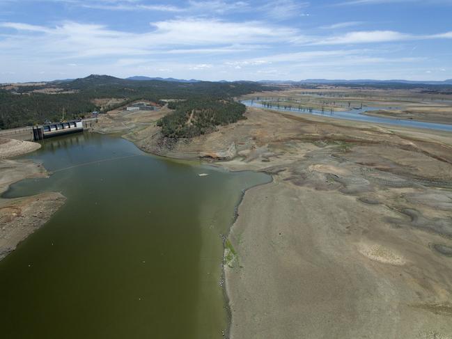 An aerial view of Lake Kaeepit.