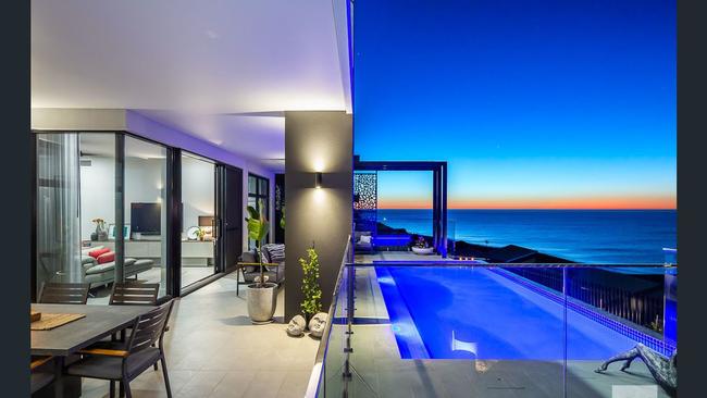 This beachside mansion at 1A Shaftesbury Avenue, Marino sold for more than $2.4 million this year. Picture: realestate.com.au