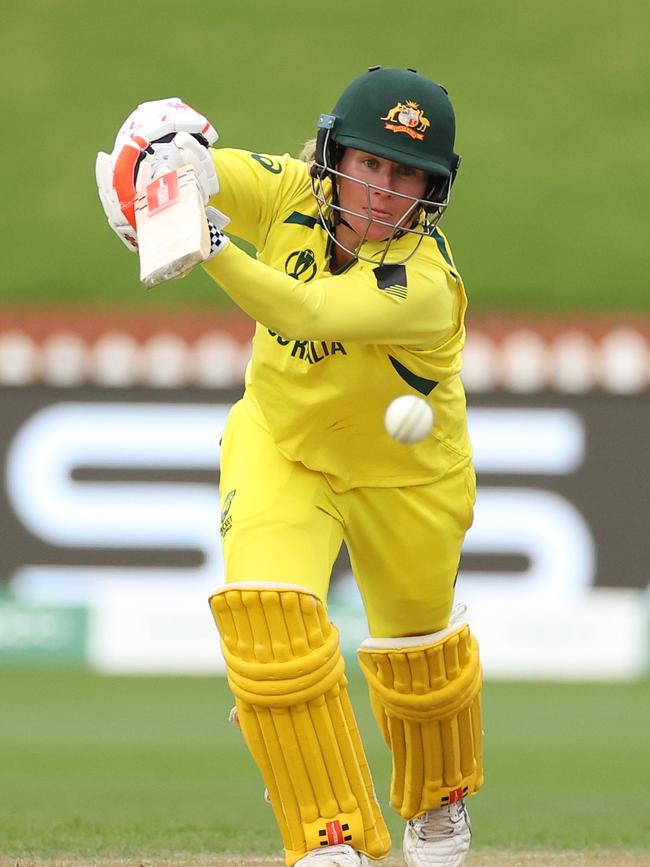 Beth Mooney at No. 5 has been a luxury for the Australians.