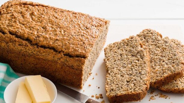 Lunch hacks: Chia and poppy seed bread.