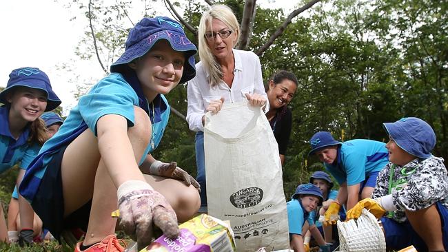 Redlynch students get in early for Great Northern Clean Up | The Cairns ...