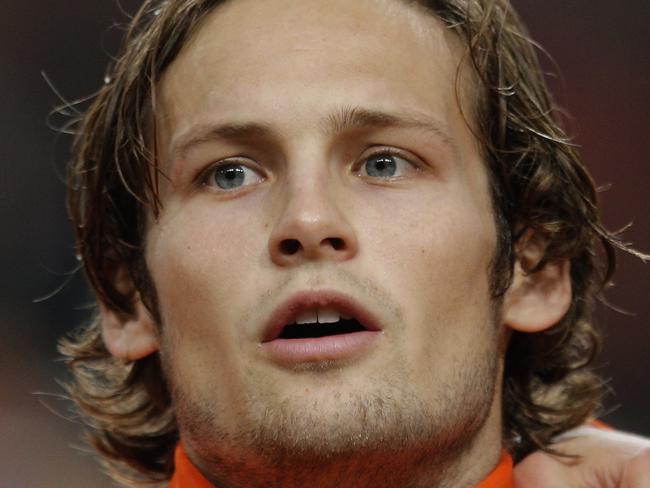 Netherlands' Daley Blind sings the national anthem at the start of the Euro 2016 group A qualifying round soccer match between the Netherlands and Latvia at ArenA stadium in Amsterdam, Netherlands, Sunday, Nov. 16, 2014. Manchester United midfielder Blind could face a lengthy lay-off after injuring his knee playing for the Netherlands against Latvia on Sunday. Coach Guus Hiddink says Blind likely twisted or possibly ruptured a medial ligament in his knee in a challenge with in a challenge with Eduards Visnakovs.(AP Photo/Peter Dejong)