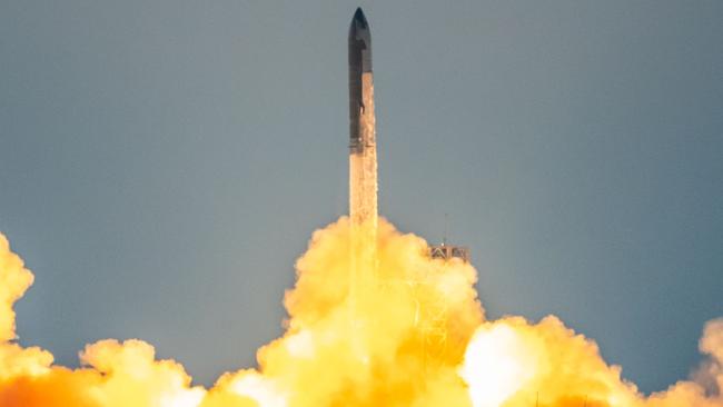 The SpaceX Starship lifts off from Starbase near Boca Chica, Texas, on October 13, 2024, for the Starship Flight 5 test. Picture: AFP.