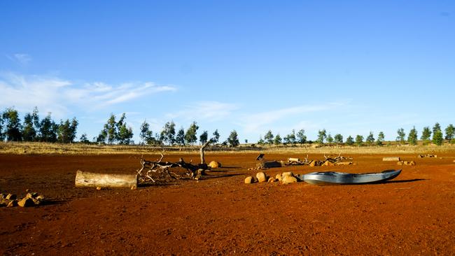 Rob Walter's dried dam at Strathkellar. Picture: Rachel Simmonds