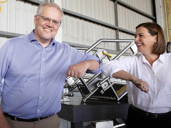 Townsville, AUSTRALIA - NewsWire Photos October 14, 2020:  Prime Minister Scott Morrison and Queensland opposition LNP leader Deb Frecklington visit Meridian Helicopters to announce an $11M commitment to the Copperstring project. : NCA NewsWire / Sarah Marshall