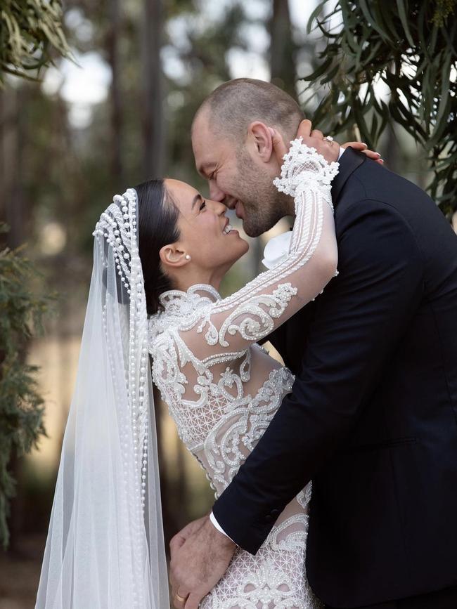 Olympia Valance and husband Thomas Bellchambers.