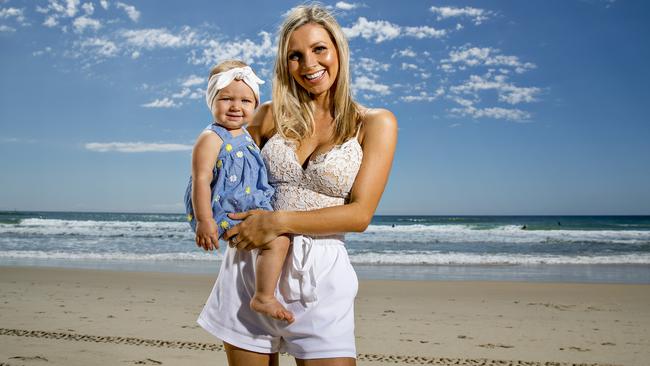 Hannah at Main Beach with baby Evaliah. Picture: Jerad Williams