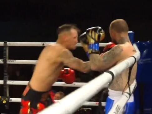 Clay Smith stuns with BRUTAL 30-second KO