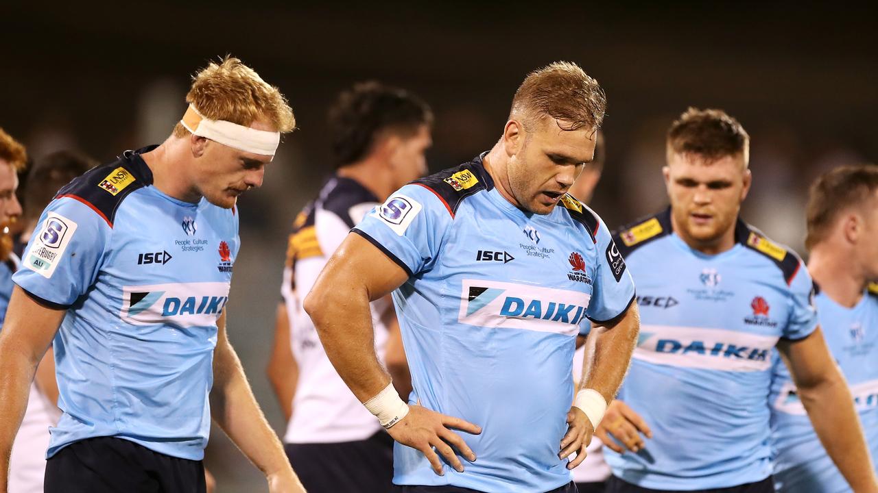The Waratahs were left disheartened by the result. (Photo by Mark Kolbe/Getty Images)