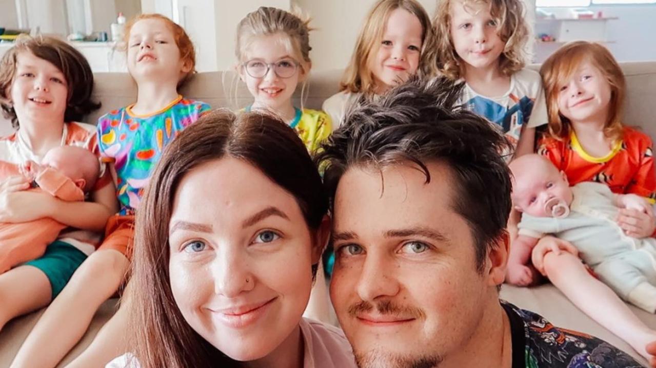 Chloe Dunstan, with her husband Rohan and their kids, Evan, 8, Otto, 7, Felix, 6, triplets Rufus, Hank and Pearl, nearly 5, and their twin newborns. Picture: Instagram/Chloeandbeans