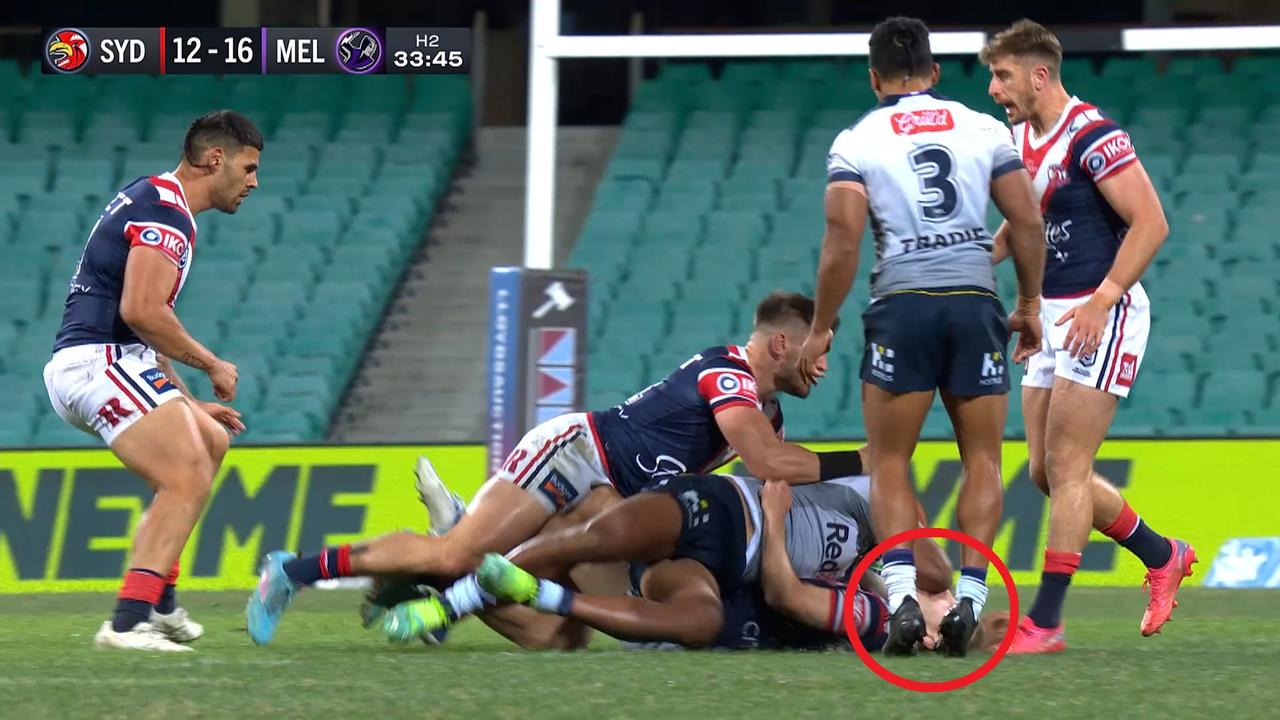 Felise Kaufusi could be in hot water for this elbow.