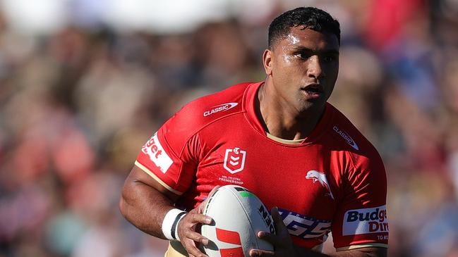 PENRITH, AUSTRALIA - JULY 21: Tevita Pangai Junior of the Dolphins runs the ball during the round 20 NRL match between Penrith Panthers and Dolphins at BlueBet Stadium on July 21, 2024 in Penrith, Australia. (Photo by Jason McCawley/Getty Images)