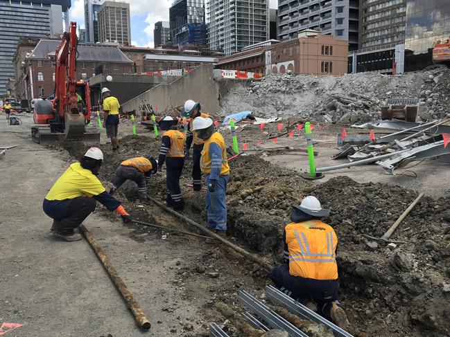 Construction workers at the Queen's Wharf precinct in Brisbane. Picture: AAP Image/Stuart Layt.