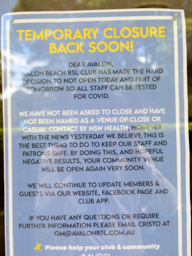 A sign on the door at the Avalon RSL. Picture: NCA NewsWire / Jeremy Piper