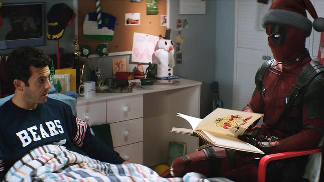 Fred Savage and Ryan Reynolds.