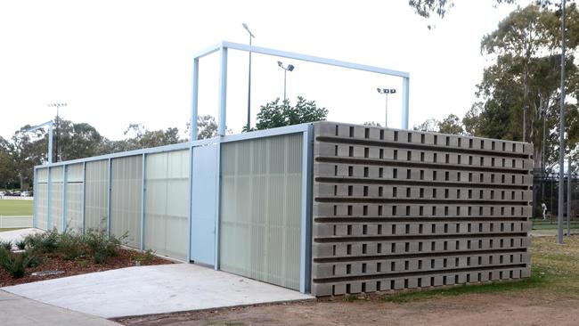 University of Queensland Cricket Club Maintenance Shed | QLD | Lineburg Wang with Steve Hunt Architect. Picture: Steve Pohlner.