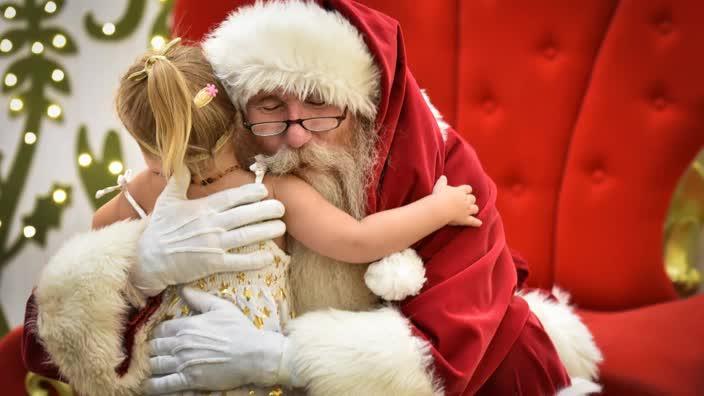 Kids react to seeing Santa