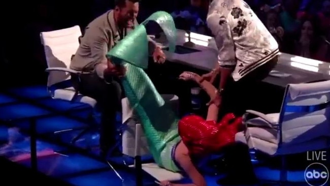 Katy Perry fell off her chair on American Idol. Picture: ABC.