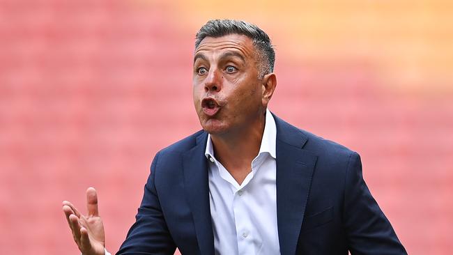 Roar stunned by Christmas coaching bombshell