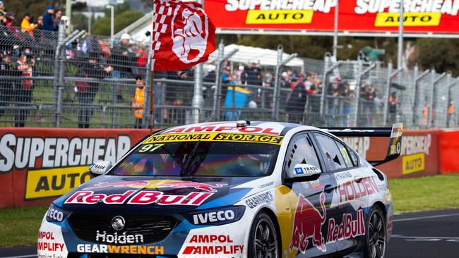 BATHURST, AUSTRALIA – OCTOBER 18: (EDITORS NOTE: A polarizing filter was used for this image.) Shane van Gisbergen drives the #97 Red Bull Holden Racing Team Holden Commodore ZB during the Bathurst 1000 at Mount Panorama on October 18, 2020 in Bathurst, Australia. (Photo by Daniel Kalisz/Getty Images)