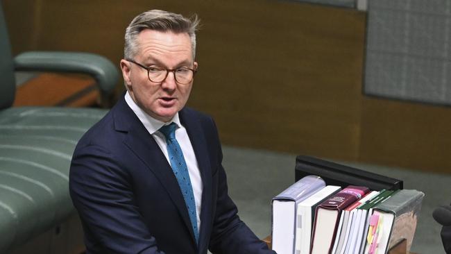 CANBERRA, AUSTRALIA, NewsWire Photos. NOVEMBER 30, 2023: Climate Change and Energy Minister, Chris Bowen delivers the second annual climate statement in the House of Representatives at Parliament House in Canberra. Picture: NCA NewsWire / Martin Ollman