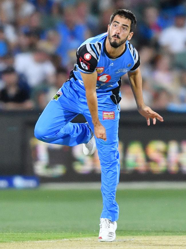 Adelaide Strikers’ Cameron Valente is named to bat at number five for Adelaide High. Picture: AAP/David Mariuz