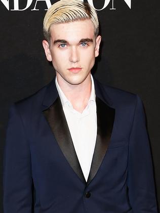 Daniel Day Lewis’ model son Gabriel Kane stuns at Vogue Paris Gala ...