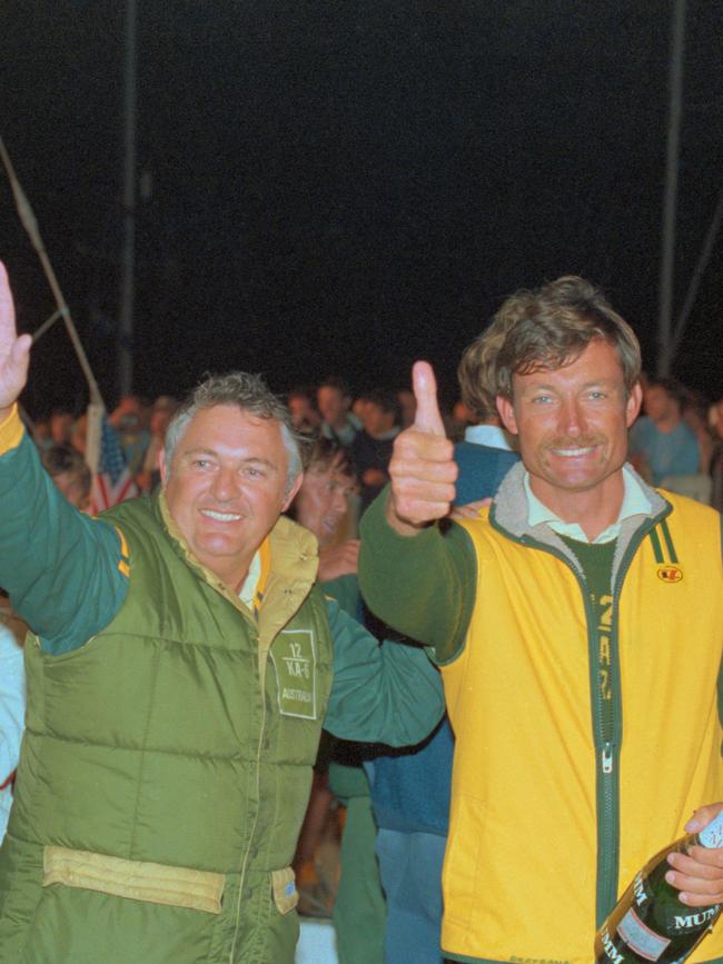 Alan Bond, who financed the America’s Cup challenge, with skipper John Bertrand.