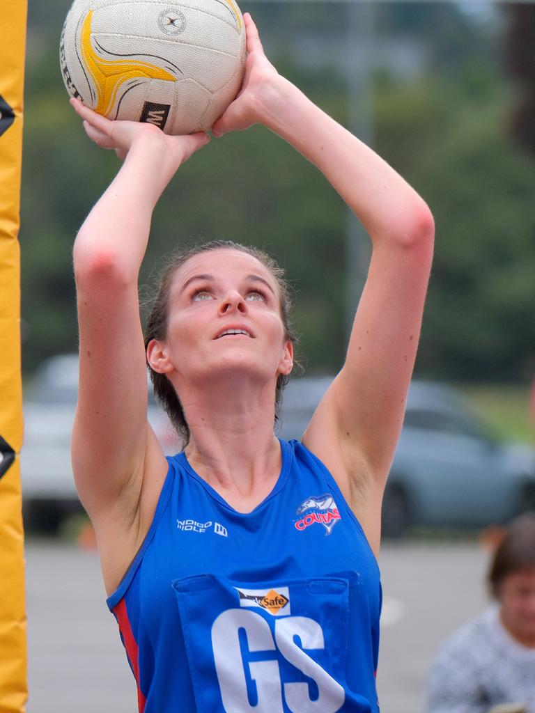 A Grade netball BFL: Modewarre v Queenscliff. Queenscliff Goal shooter Jessica Cox Picture: Mark Wilson