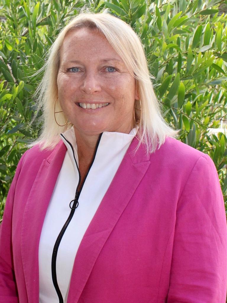 Auburn MP Lynda Voltz has spoken out in parliament about the importance of golf courses.