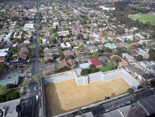 Confidence in the Victorian property industry has plummeted to its lowest-ever level outside the pandemic. Picture: David Crosling