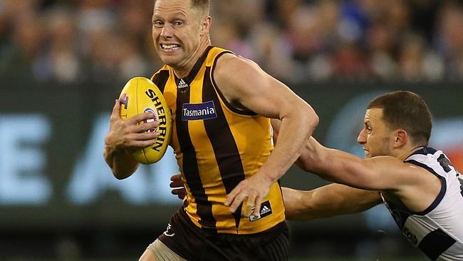 Sam Mitchell wins yet another possession Picture: Wayne Ludbey