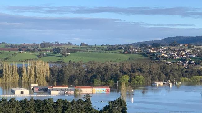 Meander River near Deloraine sitting at 4.3m and rising, 2016 floods were 3.7m. Images of the river near the Deloraine Pony Club Friday morning, club volunteers had put property up on benches but are now worried that might not be high enough.
