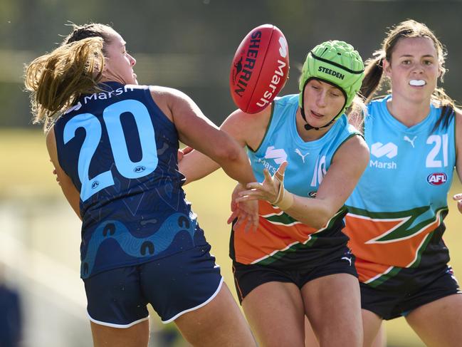 Ella Parker (right). Photo: Brett Hemmings/AFL Photos/via Getty Images