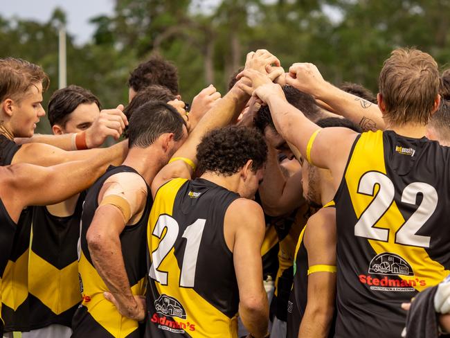 Nightcliff won its sixth game in a row against PINT in Round 17 of the Men's Premier League. Picture: AFLNT Media / David Bradley.