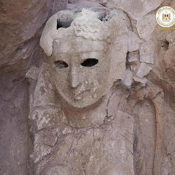 Detailed stone masks were found on the bodies. Picture: Egypt Ministry of Tourism and Antiques