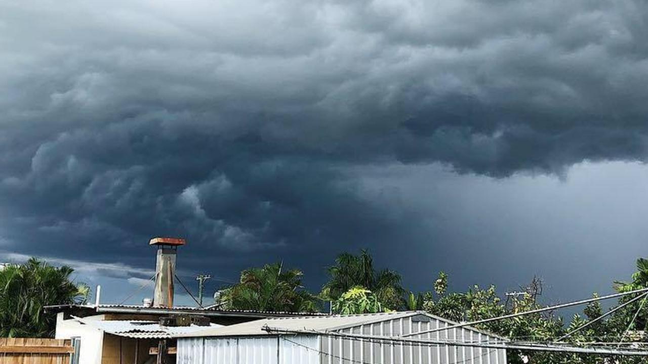 Qld Weather Severe Thunderstorms Flash Flooding For Parts State The Courier Mail