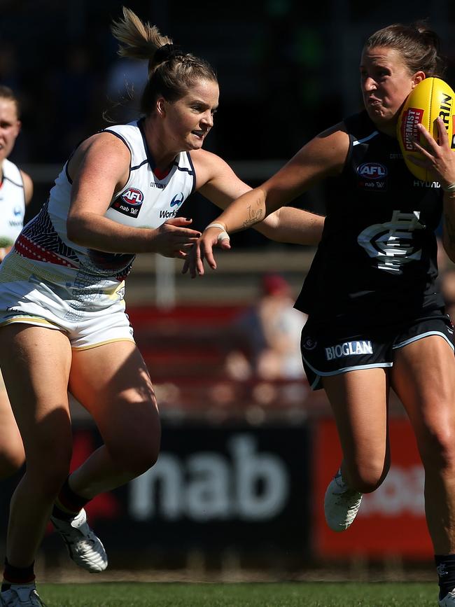 Maisie Nankivell puts pressure on Carlton’s Jayde Van Dyk during the Round 2 AFLW match between the Blues and the Crows at Ikon Park in February this year. Picture: AAP IMAGE/HAMISH BLAIR