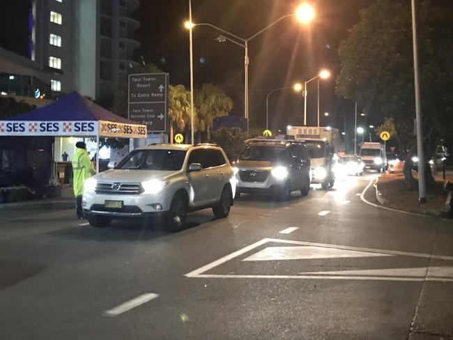 Barriers have returned to the Queensland border with NSW, meaning long waits for traffic trying to get into the Sunshine State. Picture: 7 News