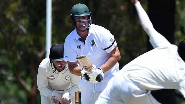 Daniel English in action for Craigieburn.