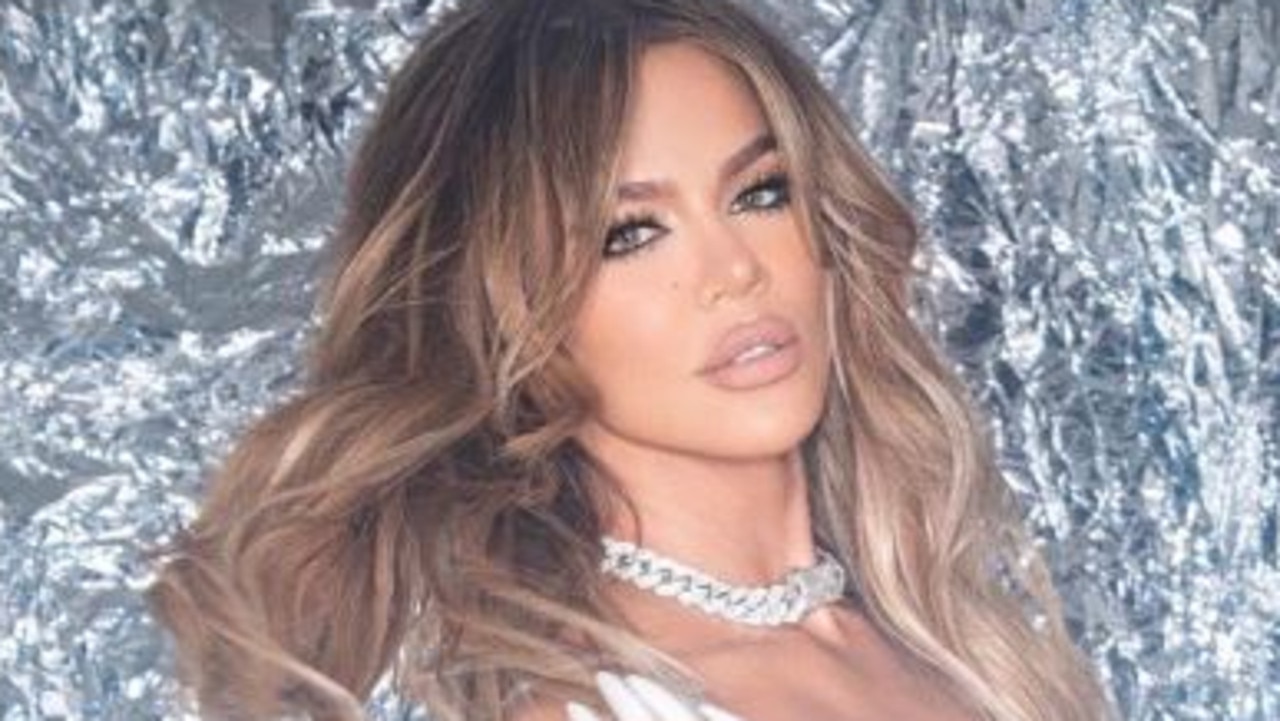 Khloe Kardashian deletes Instagram pic after Photoshop fail